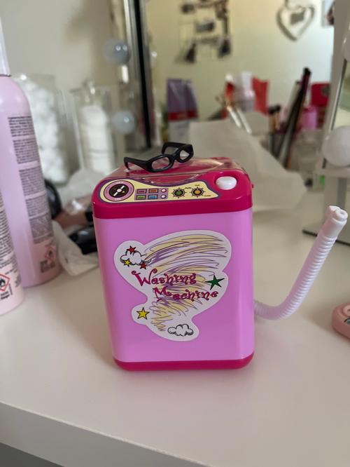 Beauty Blender And Brush Mini Washing Machine photo review