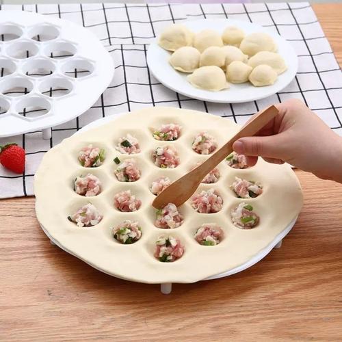 Russian Ravioli Maker Dumplings Mold Aluminum Alloy Pelmeni Make Mold Kitchen