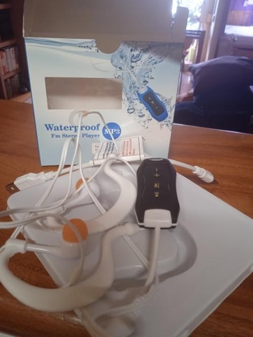 Waterpods - Music Player Specialized For Swimmers photo review